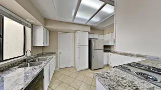 Photo #2: 6152900 Listing