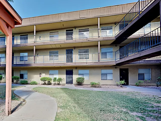 MLS: 6153030 Condo For Sale