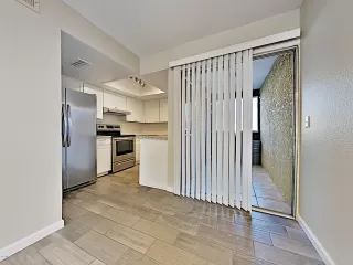 Photo #4: 6153030 Listing 