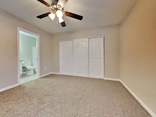 Photo #6: 6153030 Listing 