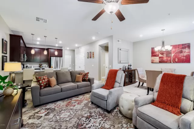 MLS: 6153052 Condo For Sale