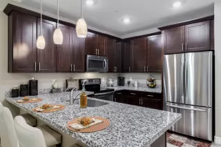 Photo #2: 6153052 Listing