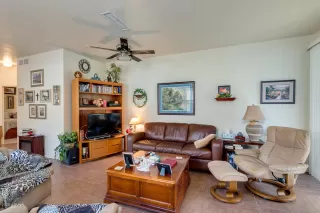 Photo #5: 6153055 Listing