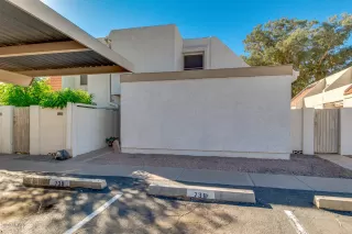 Photo #4: 6153306 Listing