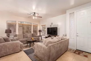 Photo #4: 6153314 Listing