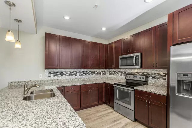 MLS: 6153354 Condo For Sale