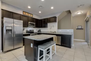 Photo #6: 6153466 Listing 