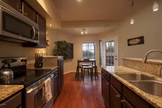 Photo #5: 6153492 Listing