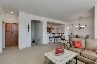 Photo #6: 6153516 Listing