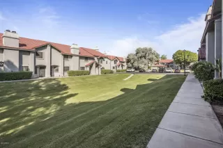 Photo #1: 6153638 Listing 