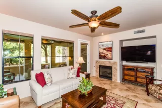 Photo #5: 6153680 Listing