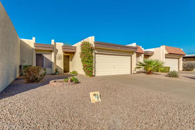 MLS: 6153688 Condo For Sale