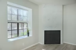 Photo #3: 6153716 Listing