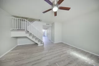 Photo #4: 6153716 Listing