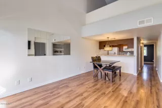 Photo #3: 6153821 Listing 