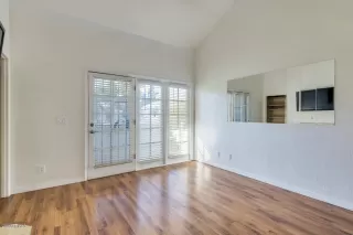 Photo #4: 6153821 Listing 