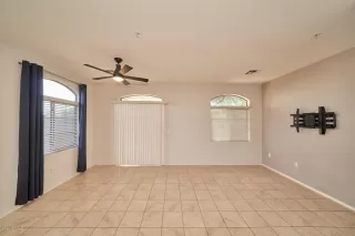 Photo #2: 6153942 Listing 