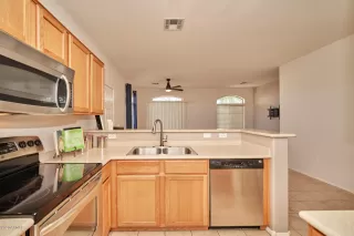 Photo #6: 6153942 Listing 