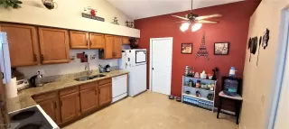 Photo #2: 6154310 Listing