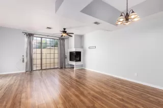 Photo #5: 6154622 Listing 