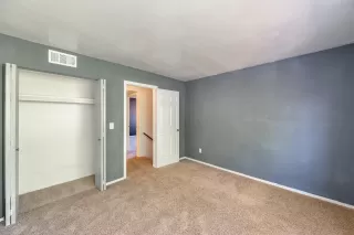 Photo #3: 6154825 Listing