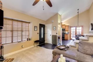 Photo #4: 6154858 Listing 