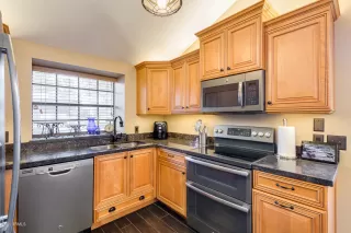 Photo #5: 6154858 Listing 