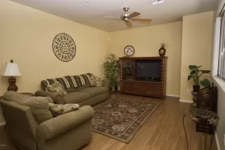 Photo #3: 6154908 Listing