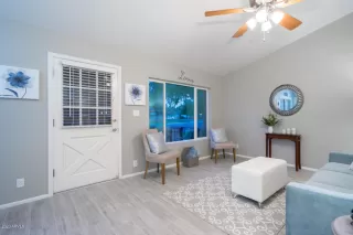 Photo #4: 6155021 Listing