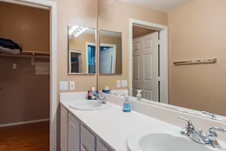 Photo #6: 6155070 Listing 