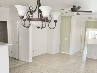 Photo #3: 6155136 Listing