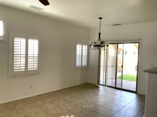 Photo #6: 6155136 Listing