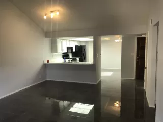 Photo #3: 6155300 Listing