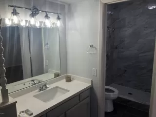 Photo #5: 6155300 Listing