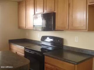 Photo #5: 6155319 Listing
