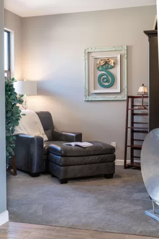 Photo #4: 6155565 Listing