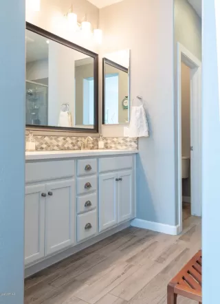 Photo #6: 6155565 Listing