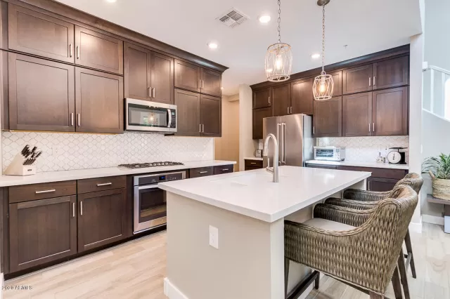 MLS: 6155665 Condo For Sale