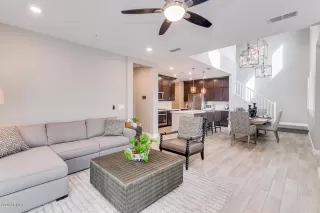 Photo #6: 6155665 Listing 