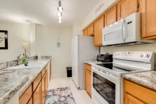 Photo #3: 6155823 Listing