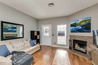 Photo #5: 6155849 Listing