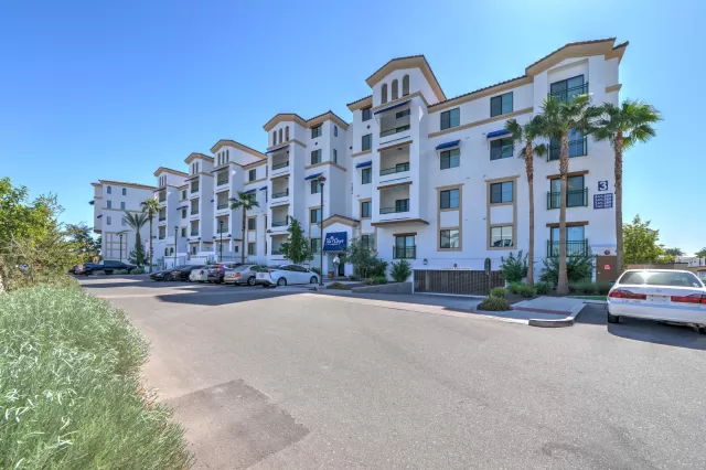MLS: 6156084 Condo For Sale