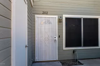 Photo #3: 6156126 Listing