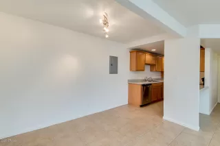 Photo #6: 6156201 Listing