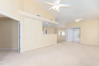 Photo #5: 6156223 Listing