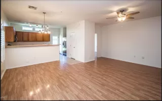 Photo #4: 6156810 Listing