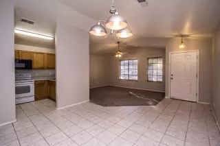 Photo #4: 6156883 Listing