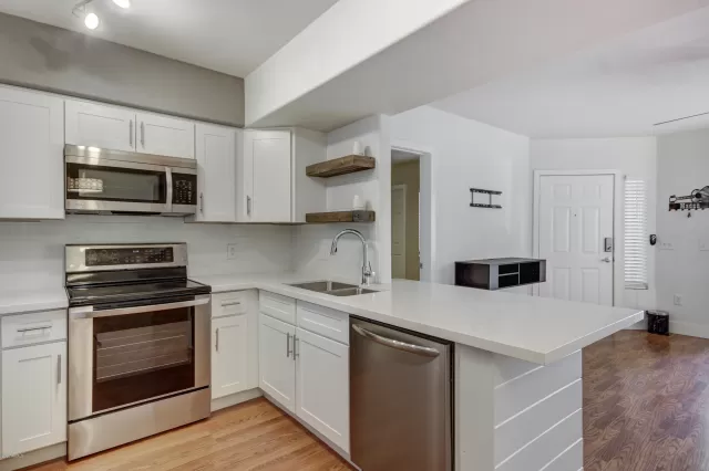 MLS: 6156895 Condo For Sale