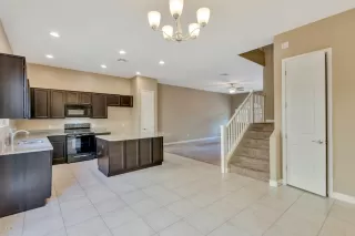 Photo #3: 6156923 Listing 