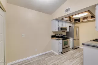 Photo #2: 6156936 Listing